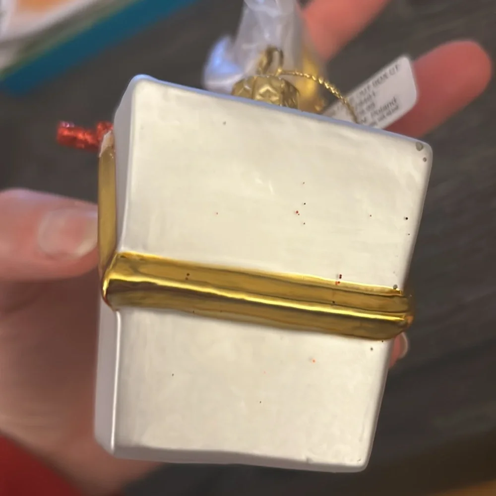 Take out ornament